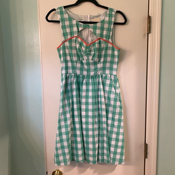 ModCloth cookout on the town cutout gingham dress S summer plaid green white - Picture 3 of 7